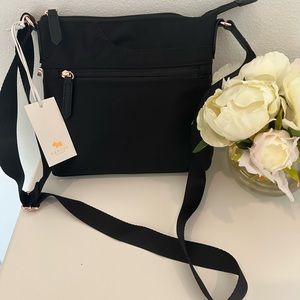 NWT Radley London Pockets Essentials Small Ziptop Crossbody Bag
